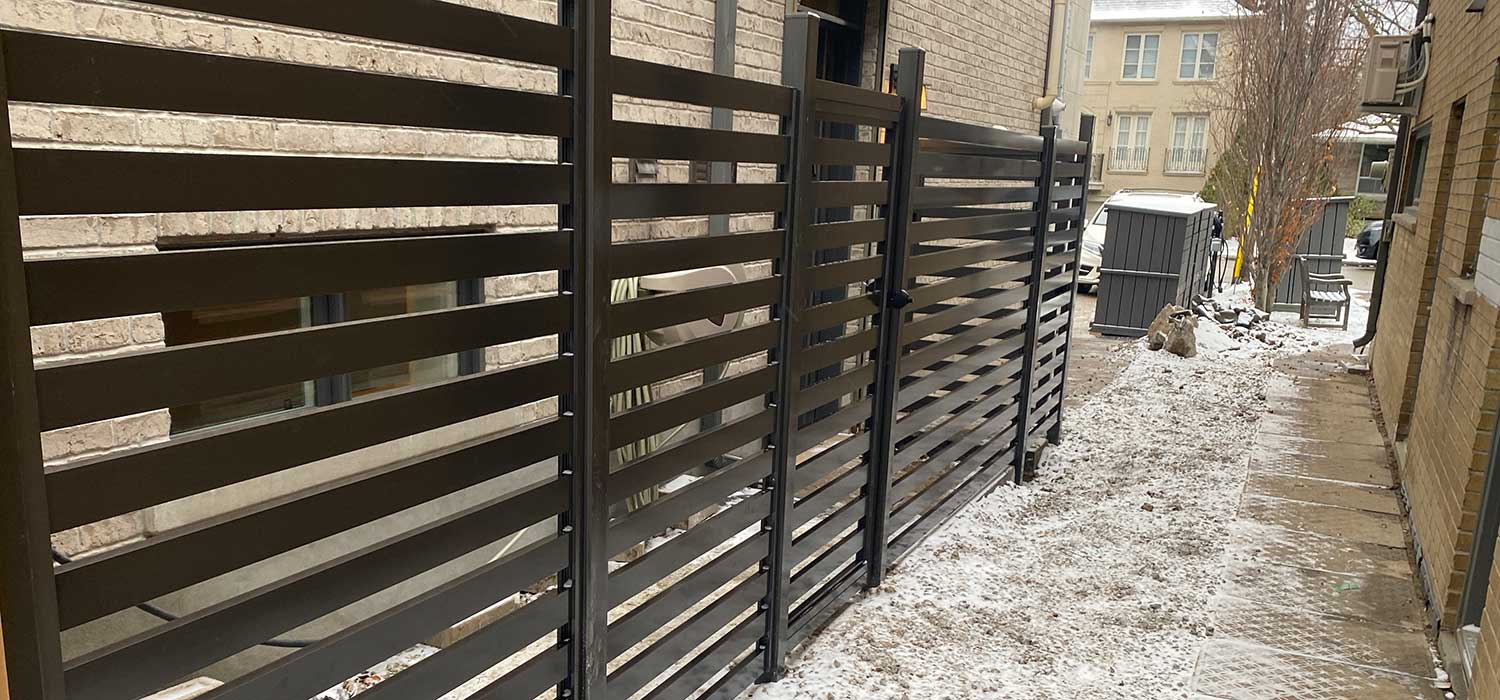 Aluminum Slat Fence-Semi Privacy Fence Installed in Toronto