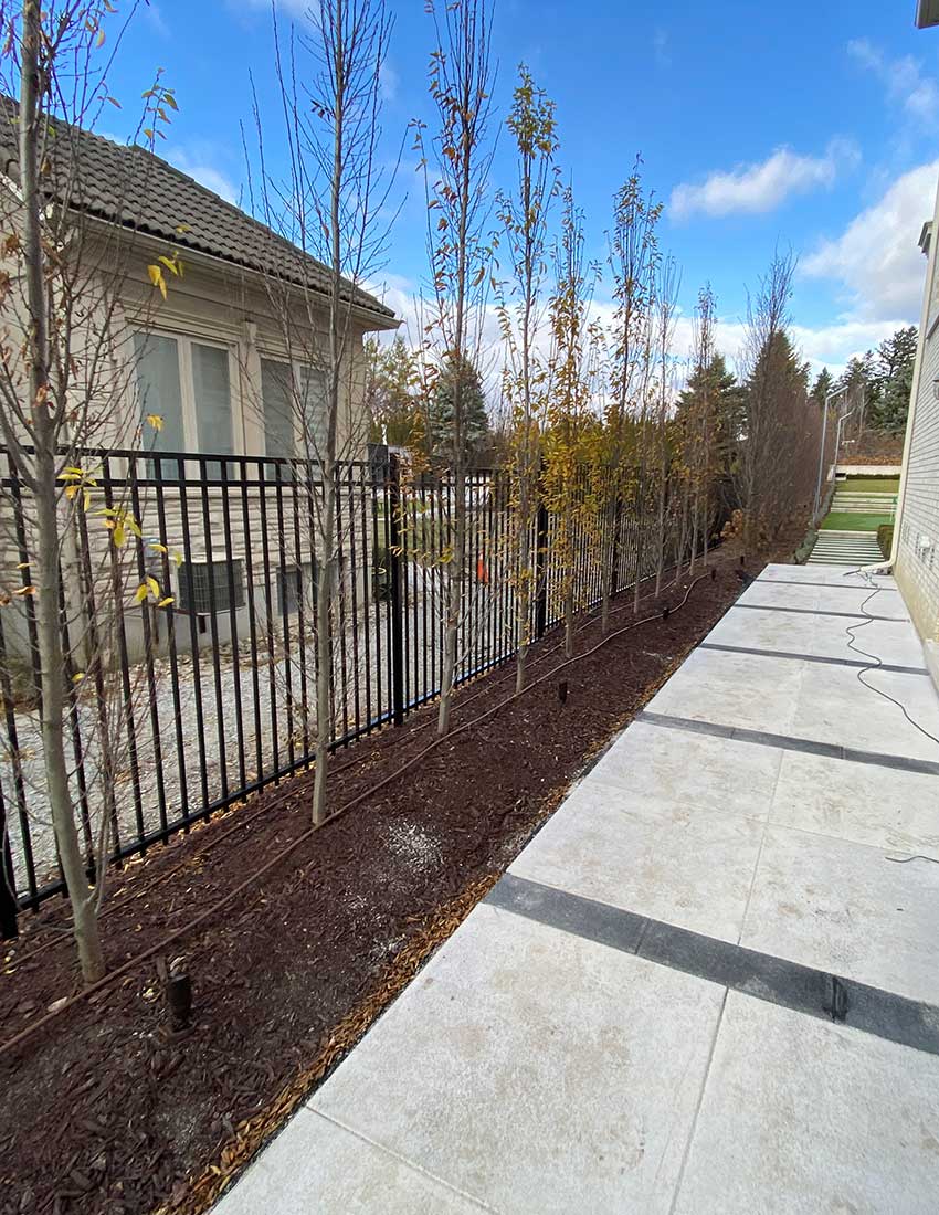 Toronto Fence-Aluminum Fence-Composite Fence-Aluminum Picket Fence-Vinyl Fence-Chain Link Fence, Temporary Fence-Fence Gates-Aluminum Privacy Screens-Aluminum Gates-Semi Privacy Fence-Alu Vinyl-Fence