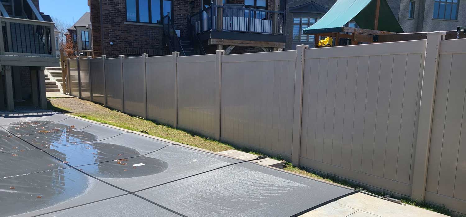 Vinyl Fence installed in Newmarket